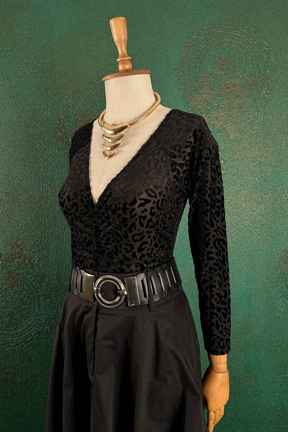 Kadife Desenli Transparan Body