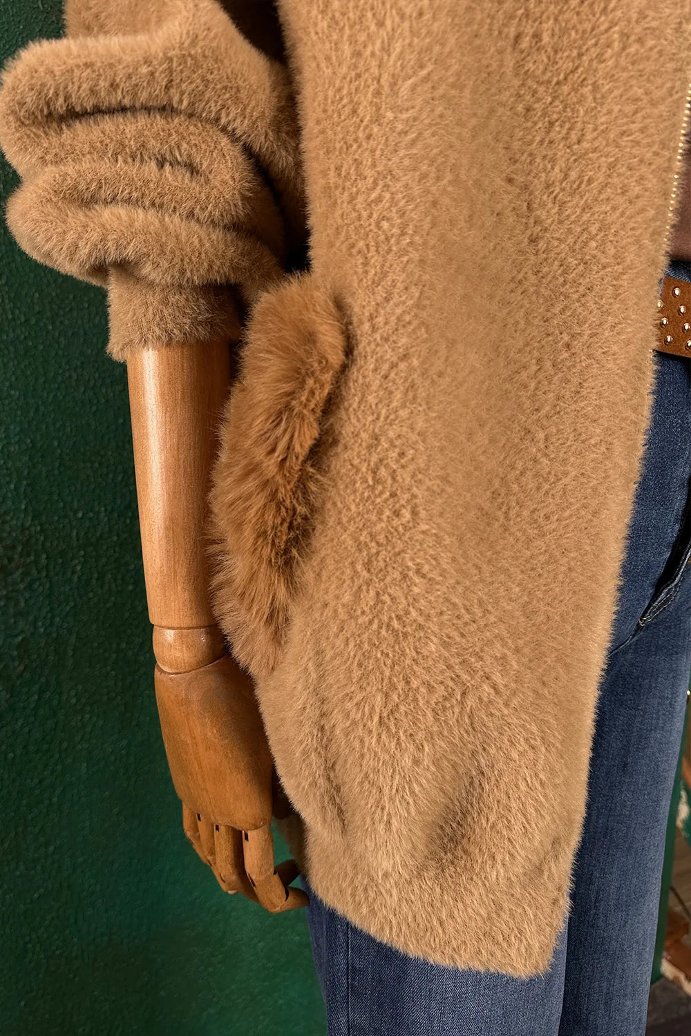 Kürk Detaylı Yumuşak Hırka