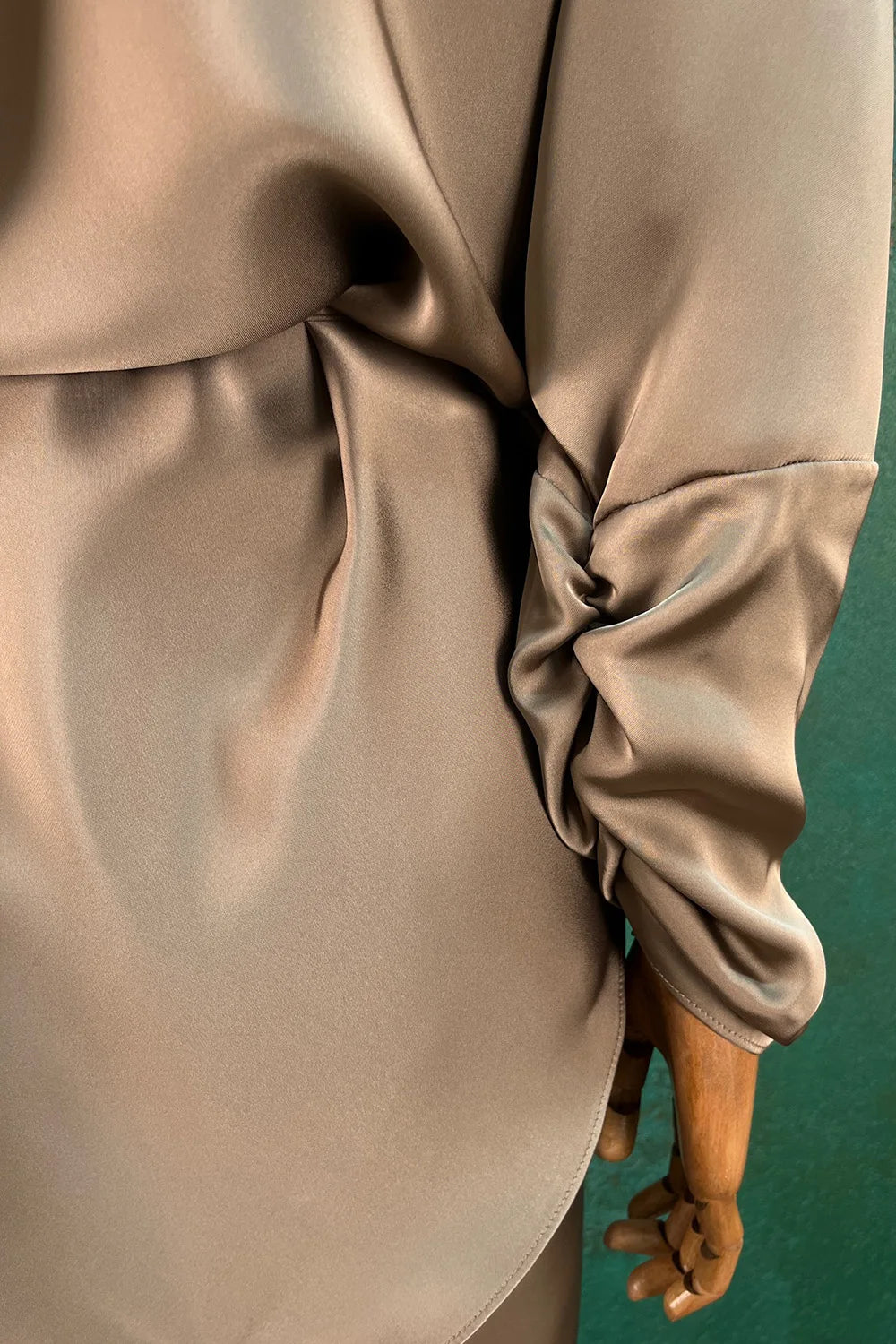 Kayık Yakalı Saten Etek Takım