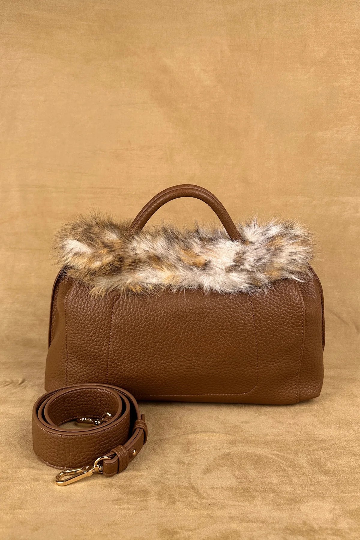 Kürk Detaylı Çanta
