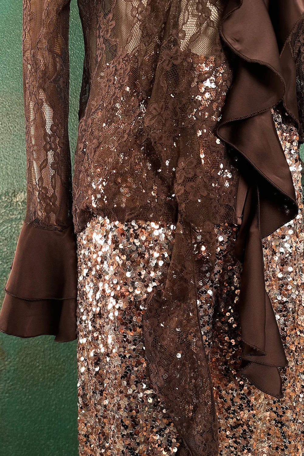 Saten Detaylı Dantel Gömlek