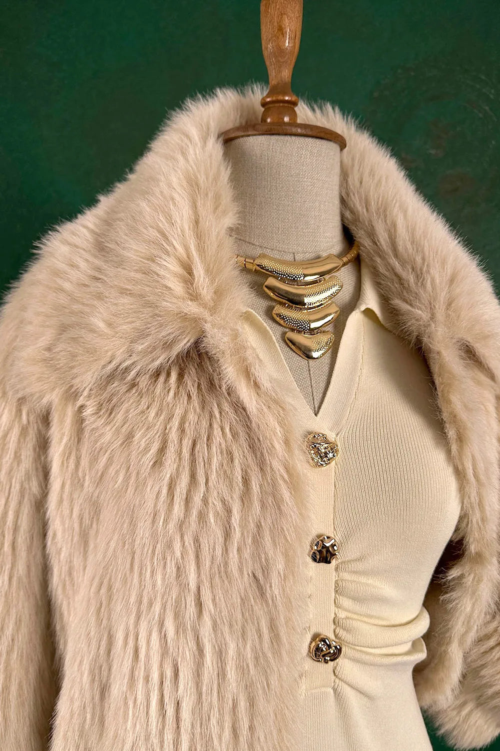 Dokulu Uzun Kürk Kaban