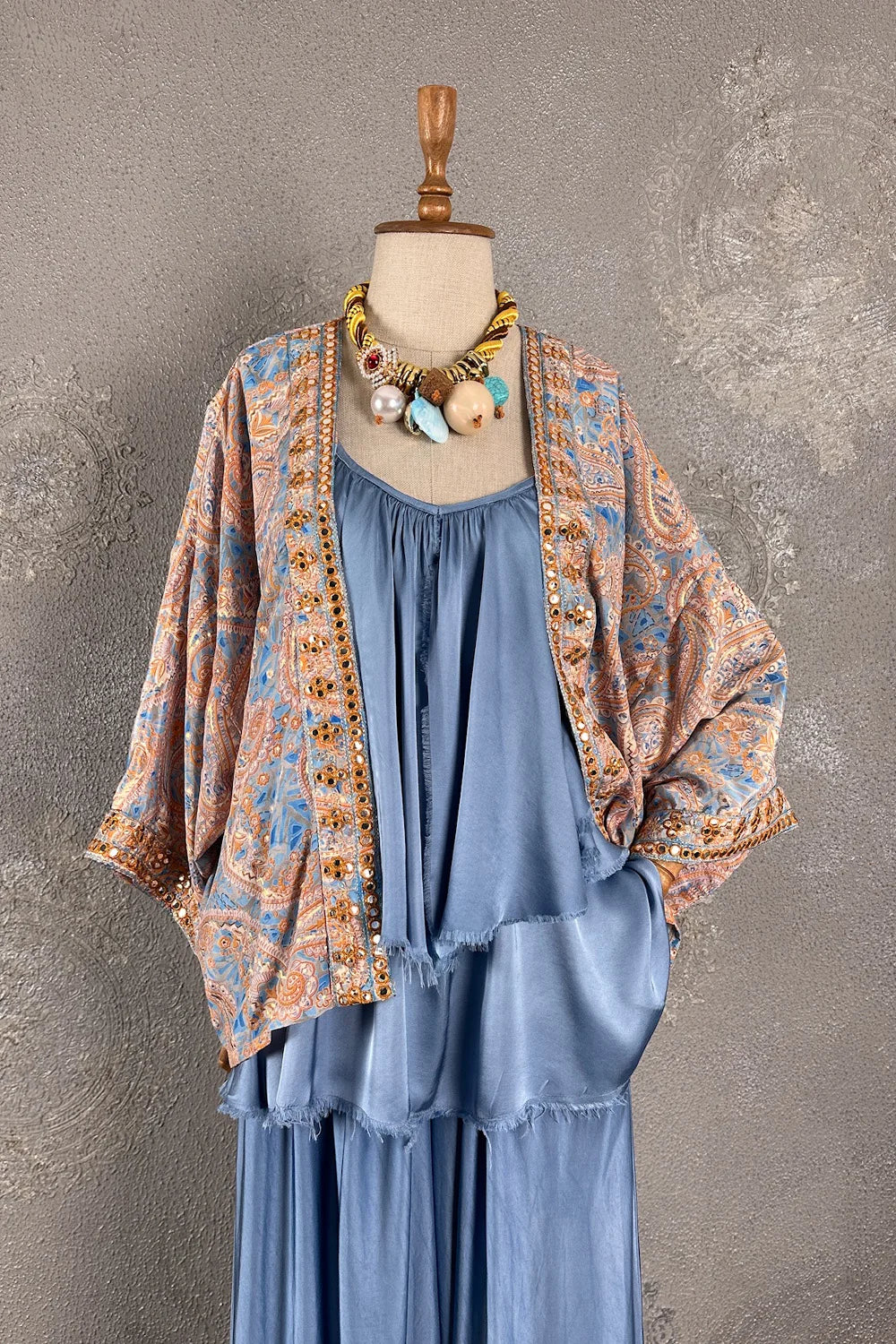 Desenli İpek Kimono