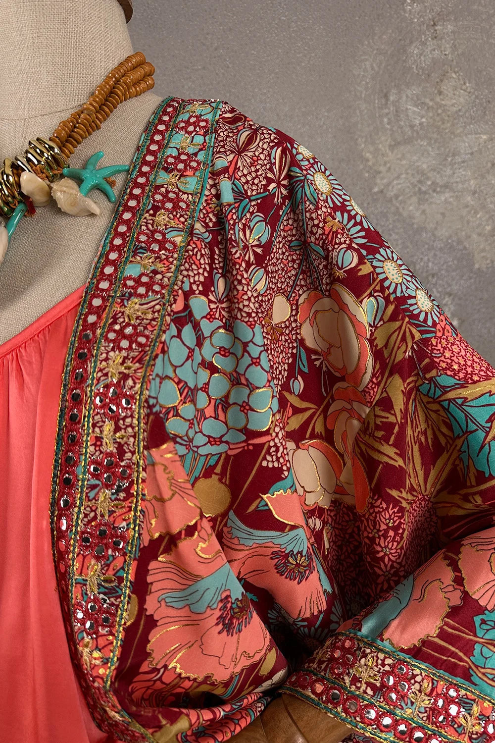 Desenli İpek Kimono