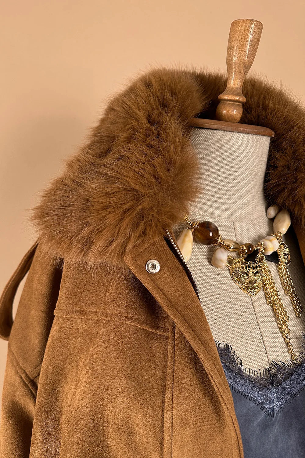 Kürk Yakalı Nubuk Ceket