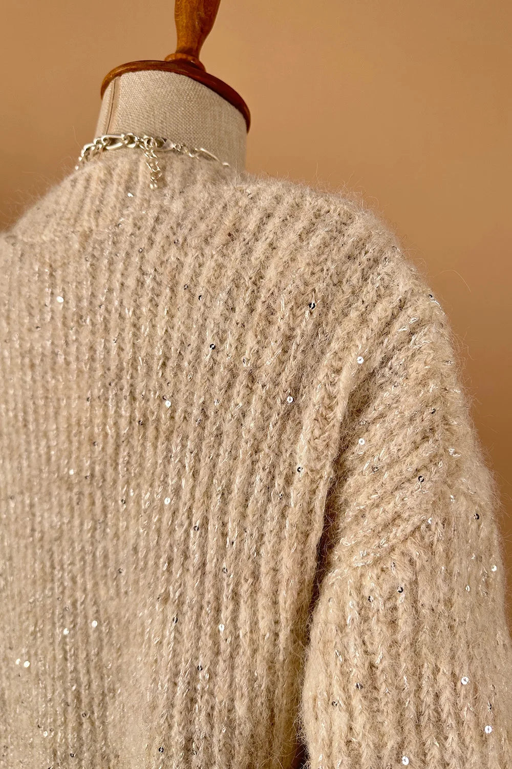 Pul İşlemeli Simli Şık Hırka