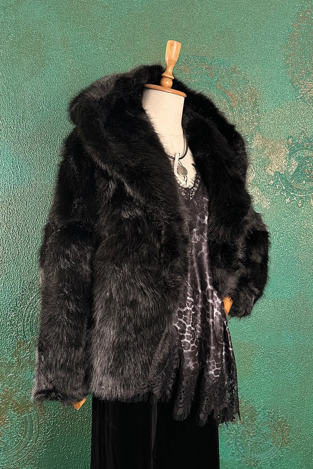 Reglan Kollu Kürk Kaban