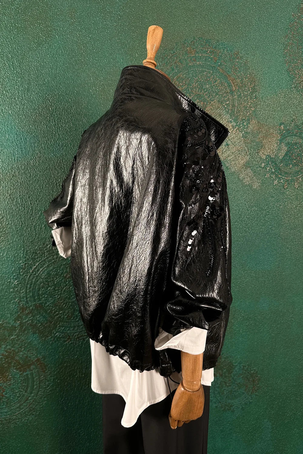 Payet İşlemeli Bomber Ceket