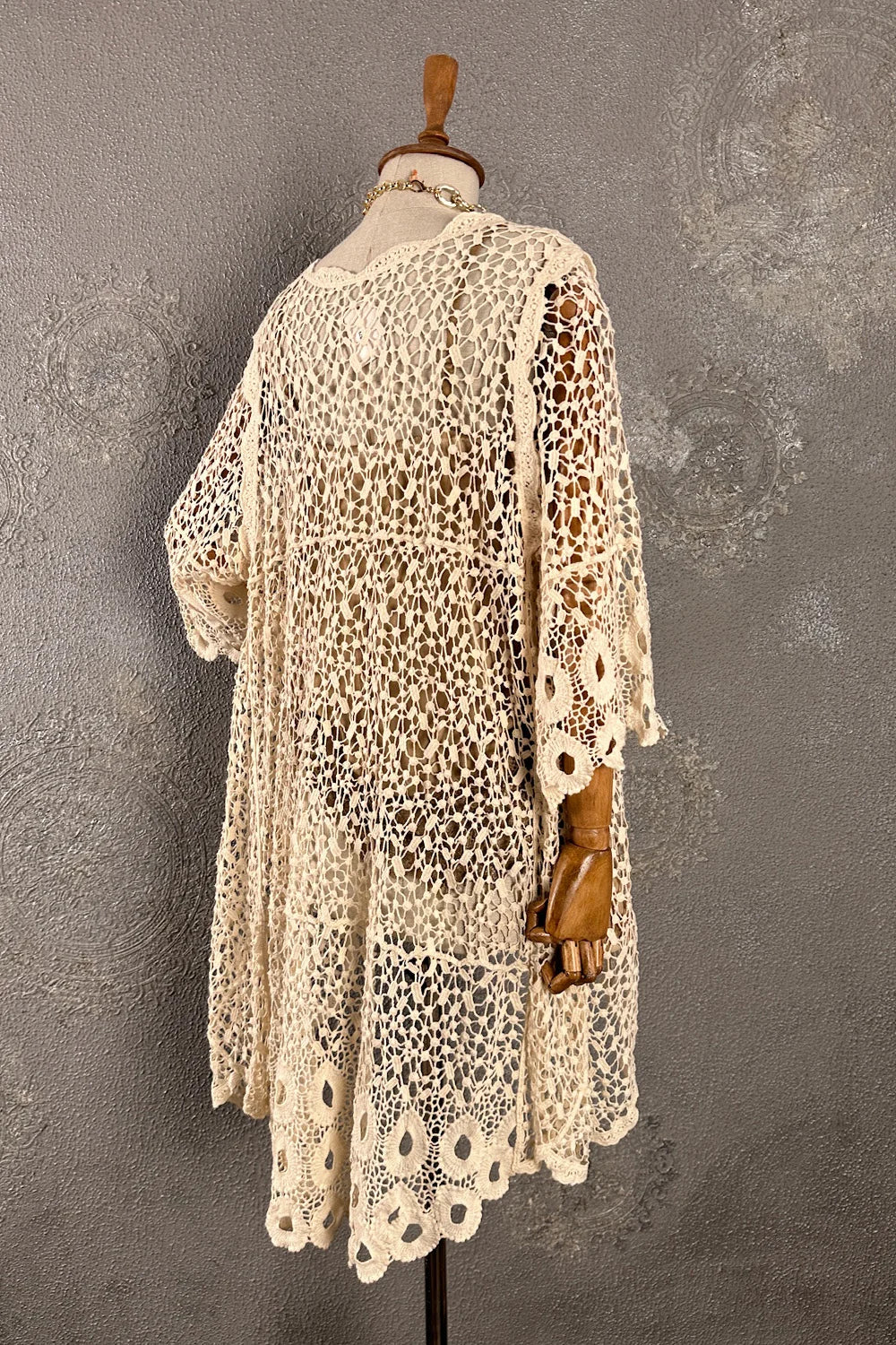 Dantel Kimono